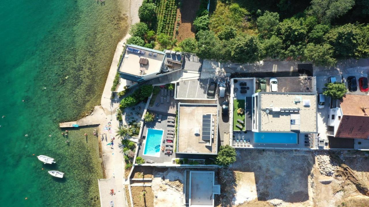 Adastra Apartments Maslenica Luaran gambar