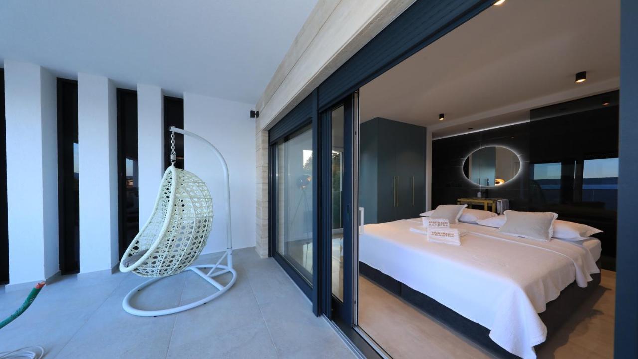 Adastra Apartments Maslenica Luaran gambar