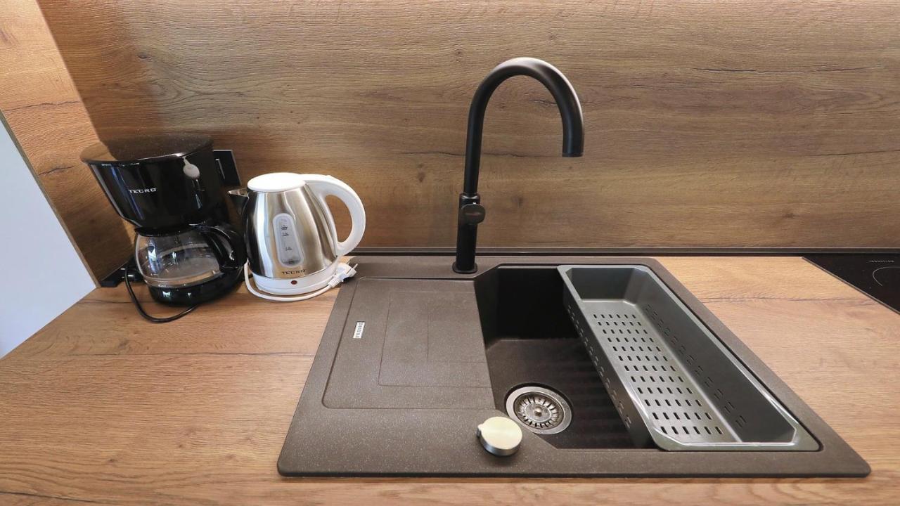 Adastra Apartments Maslenica Luaran gambar